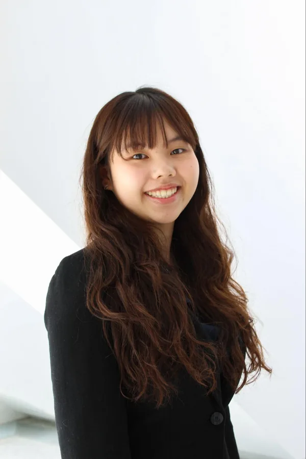 Yan Yan Lee